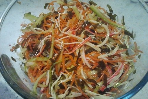 Какой салат сделать из морской капусты