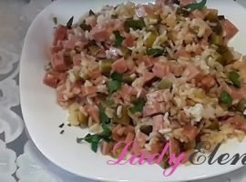 Салат из риса и колбасы фото-рецепт