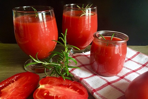 Сок из помидоров на зиму без соли