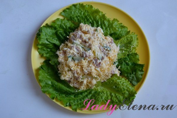 Салат из ветчины, яиц, сыра и огурцов фото-рецепт