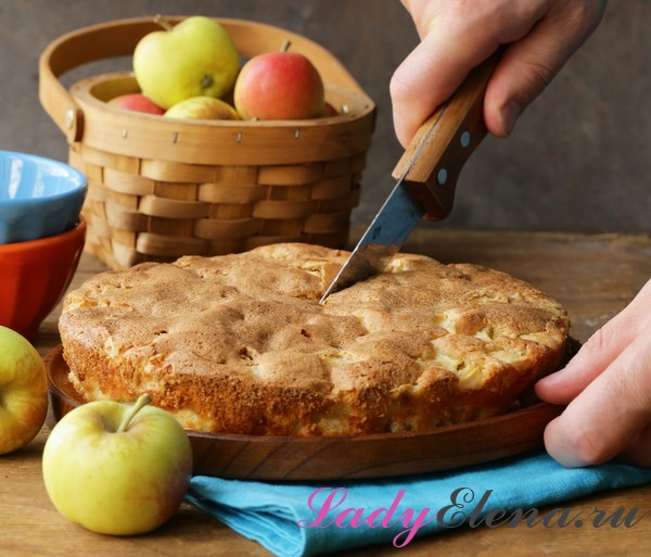Яблочный пирог простой рецепт