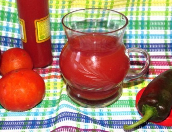 Яблочно-томатный сок 