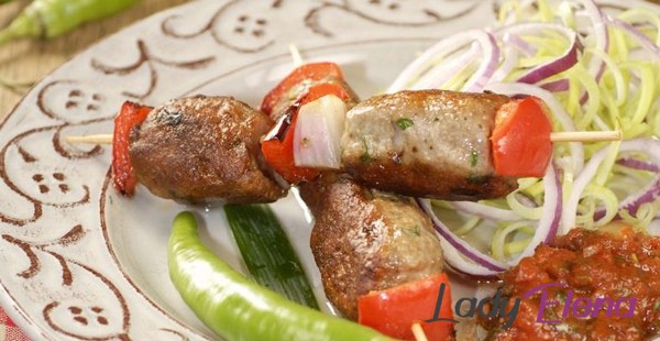 Люля-кебаб с овощами 