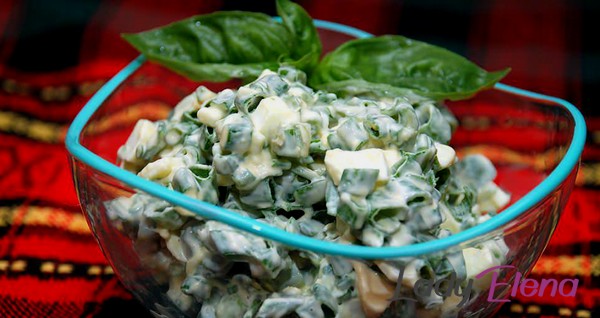Салат из яиц с зеленым луком